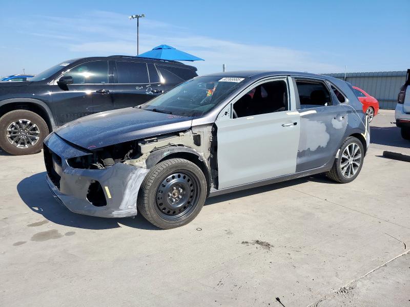 Auction sale of the 2018 Hyundai Elantra Gt, vin: KMHH35LE3JU043557, lot number: 82369995