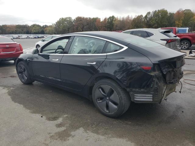 Продажа на аукционе авто 2018 Tesla Model 3, vin: 5YJ3E1EA4JF155191, номер лота: 90493045