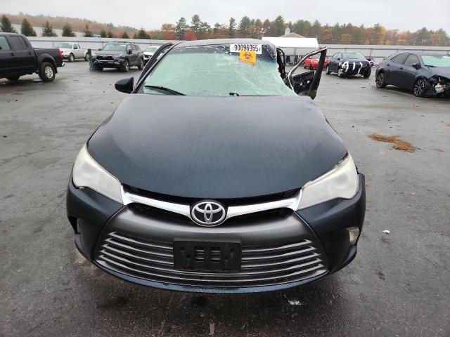 90096955 :رقم المزاد ، 4T4BF1FK5FR461607 vin ، 2015 Toyota Camry مزاد بيع