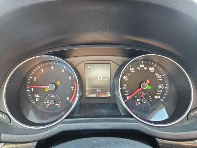 90449495 :رقم المزاد ، 1VWCT7A3XHC053138 vin ، 2017 Volkswagen Passat مزاد بيع