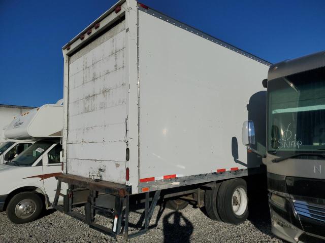 46321736 :رقم المزاد ، 1FVACWDC35HU81796 vin ، 2005 Freightliner M2 مزاد بيع