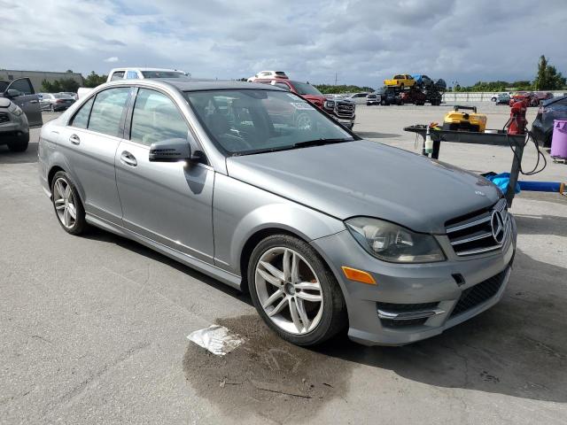 Продажа на аукционе авто 2014 Mercedes-benz C, vin: WDDGF4HBXEA932708, номер лота: 85180895