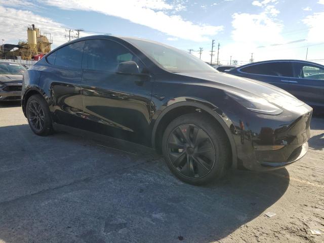 2024 Tesla Model Y მანქანა იყიდება აუქციონზე, vin: 7SAYGDEDXRF197679, აუქციონის ნომერი: 85381295