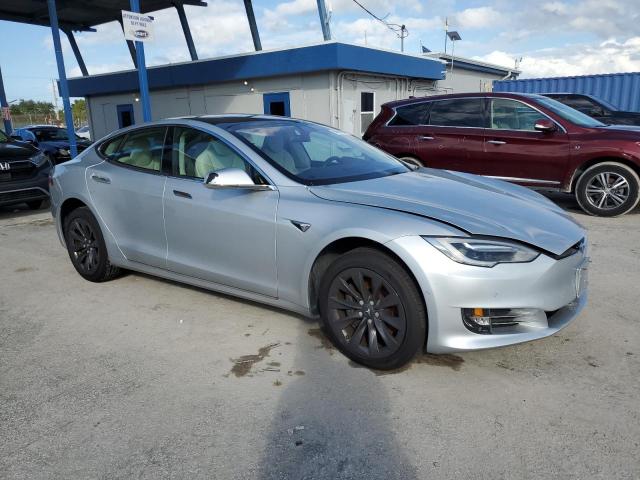 Aukcja sprzedaży 2017 Tesla Model S 75d, vin: 5YJSA1E20HF218801, numer aukcji: 90690205