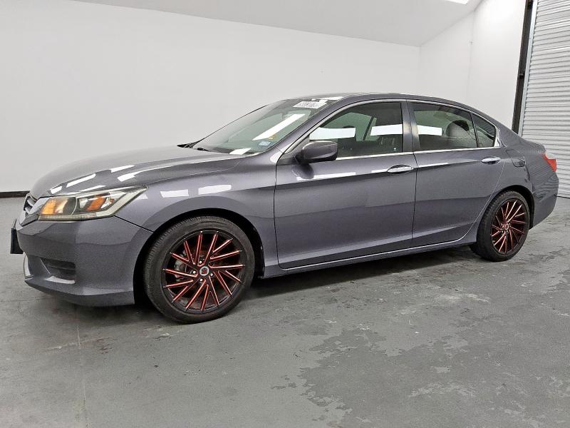 90230795 :رقم المزاد ، 1HGCR2F36FA189483 vin ، 2015 Honda Accord مزاد بيع