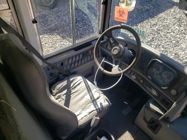 Aukcja sprzedaży 2012 Thomas Saf-t-liner Hdx, vin: 1T7YN4E29C1150096, numer aukcji: 84474265