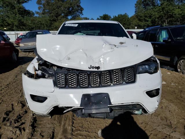 82318765 :رقم المزاد ، 1C4RJFAG4HC704649 vin ، 2017 Jeep Grand Cherokee مزاد بيع