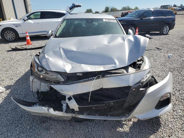 81966135 :رقم المزاد ، 1N4BL4DV7NN395873 vin ، 2022 Nissan Altima مزاد بيع