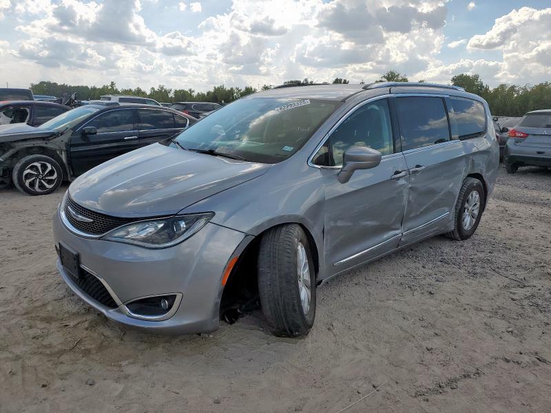 82293325 :رقم المزاد ، 2C4RC1BG0KR626302 vin ، 2019 Chrysler Pacifica مزاد بيع