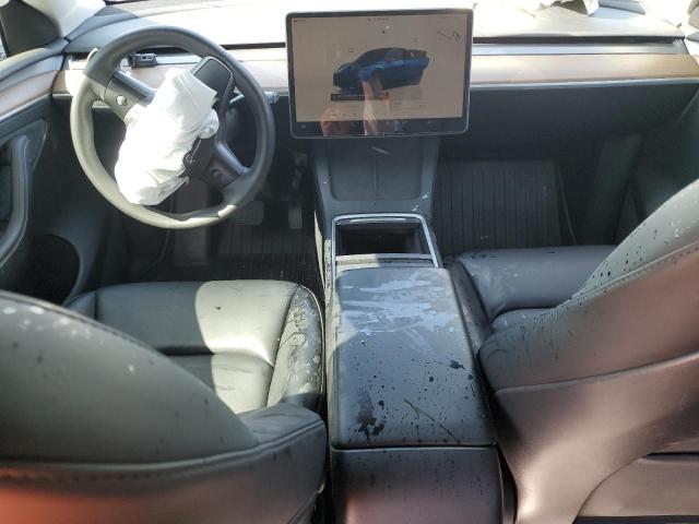 82629035 :رقم المزاد ، 7SAYGDEE8NF517133 vin ، 2022 Tesla Model Y مزاد بيع