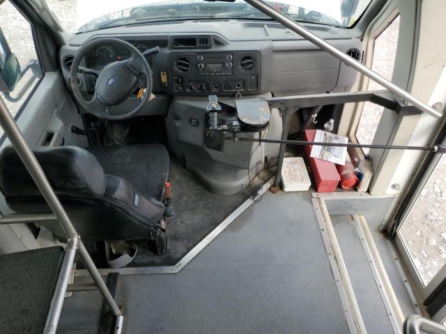 86529435 :رقم المزاد ، 1FDFE4FS3GDC57941 vin ، 2016 Ford Econoline E450 Super Duty Cutaway Van مزاد بيع