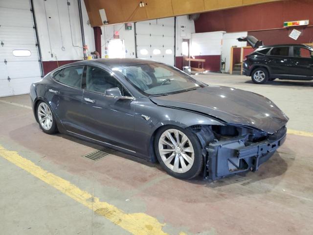 2018 Tesla Model S მანქანა იყიდება აუქციონზე, vin: 5YJSA1E20JF273853, აუქციონის ნომერი: 80320815