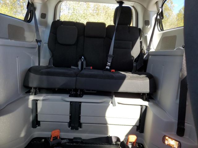 86059415 :رقم المزاد ، 2C7WDGBG6JR258907 vin ، 2018 Dodge Grand Caravan مزاد بيع