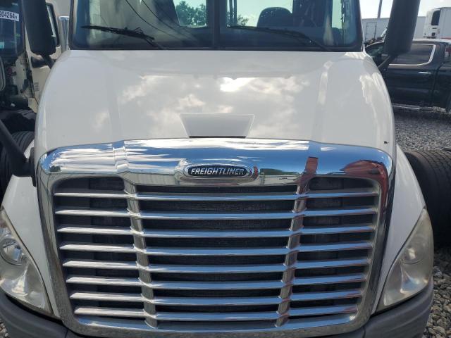 2016 Freightliner Cascadia 1 მანქანა იყიდება აუქციონზე, vin: 3AKBGADV9GSHB2527, აუქციონის ნომერი: 83940105