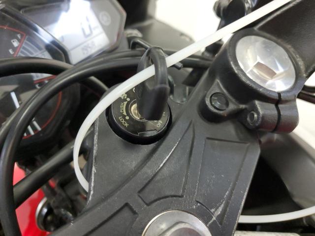 2015 Yamaha Yzfr3 მანქანა იყიდება აუქციონზე, vin: MH3RH06Y1FK003436, აუქციონის ნომერი: 87232705