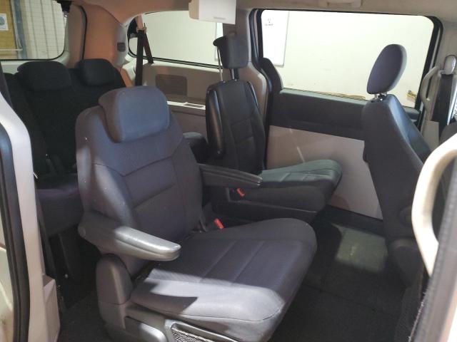 2010 Dodge Grand Cara მანქანა იყიდება აუქციონზე, vin: 2D4RN5D11AR211579, აუქციონის ნომერი: 90402115