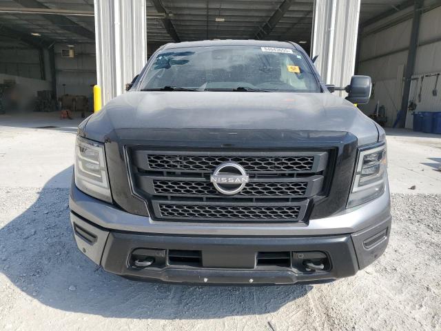 84643655 :رقم المزاد ، 1N6AA1ED3PN105970 vin ، 2023 Nissan Titan مزاد بيع