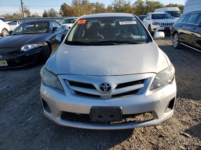 87463895 :رقم المزاد ، 2T1BU4EE1DC095172 vin ، 2013 Toyota Corolla مزاد بيع
