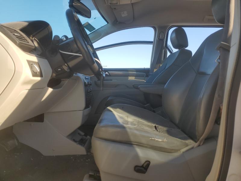 2010 Volkswagen Routan მანქანა იყიდება აუქციონზე, vin: 2V4RW3D14AR246072, აუქციონის ნომერი: 87290255