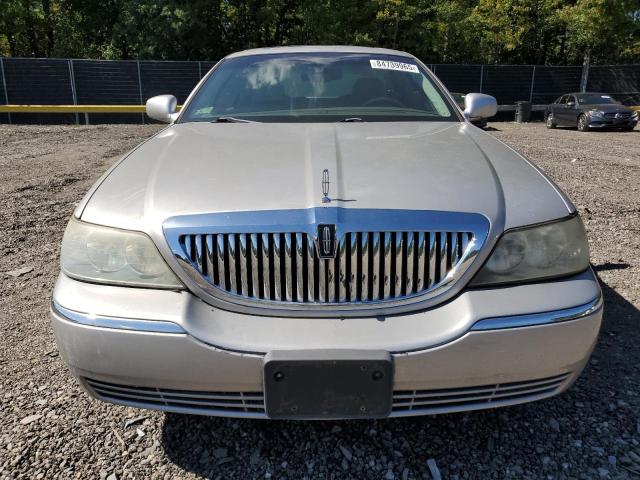 Aukcja sprzedaży 2003 Lincoln Town Car, vin: 1LNHM82W73Y610468, numer aukcji: 84739965