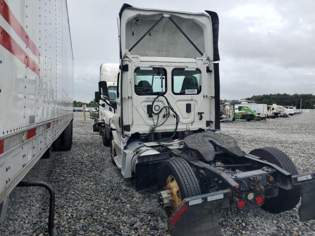 Продажа на аукционе авто 2017 Freightliner Cascadia 1, vin: 3AKBGADV5HSJD0486, номер лота: 83940885