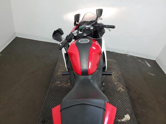 2015 Yamaha Yzfr3 მანქანა იყიდება აუქციონზე, vin: MH3RH06Y1FK003436, აუქციონის ნომერი: 87232705