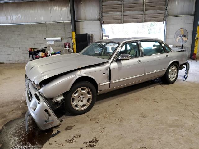2002 Jaguar Vandenplas მანქანა იყიდება აუქციონზე, vin: SAJDA24C42LF44974, აუქციონის ნომერი: 86877875