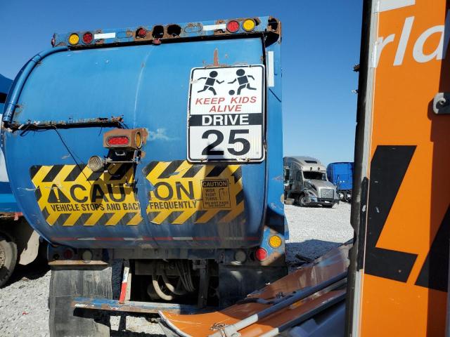 69782975 :رقم المزاد ، 5VCACRKF9BH211741 vin ، 2011 Autocar Llc Xpeditor مزاد بيع