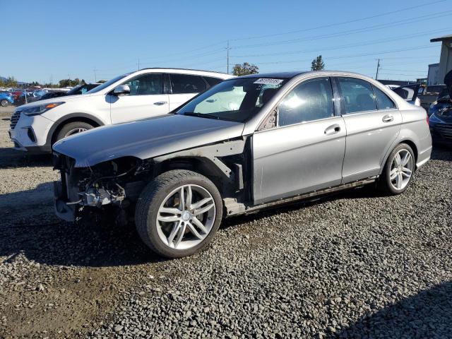 Продаж на аукціоні авто 2013 Mercedes-benz C 300 4matic, vin: WDDGF8AB0DA786870, номер лоту: 86102435