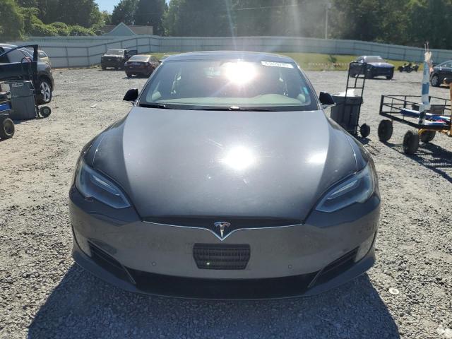 83820285 :رقم المزاد ، 5YJSA1E24GF171643 vin ، 2016 Tesla Model S مزاد بيع