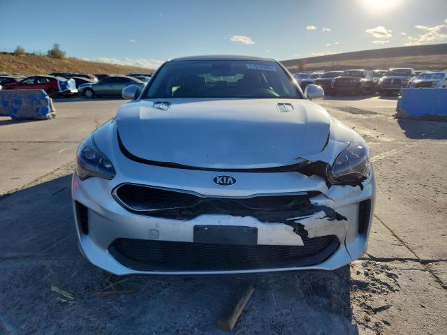2018 Kia Stinger Pr მანქანა იყიდება აუქციონზე, vin: KNAE25LAXJ6015375, აუქციონის ნომერი: 91019205