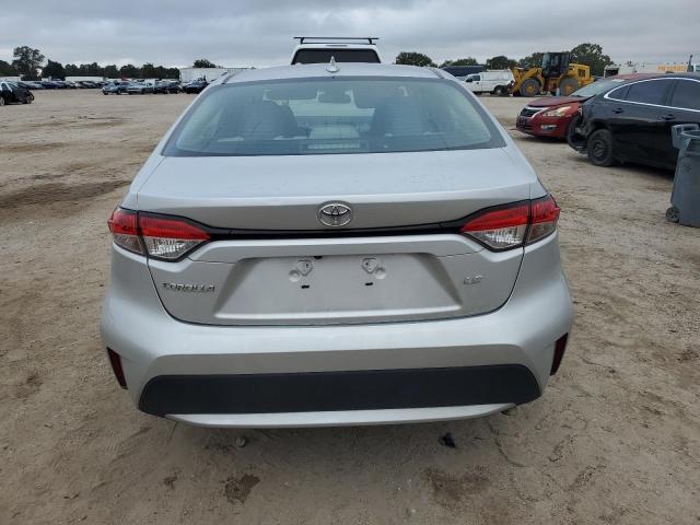 41604356 :رقم المزاد ، 5YFEPMAE1NP386685 vin ، 2022 Toyota Corolla Le مزاد بيع