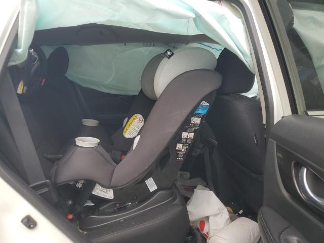 86105365 :رقم المزاد ، 5N1AT2MV3JC818928 vin ، 2018 Nissan Rogue مزاد بيع