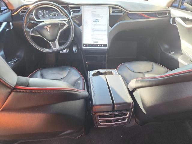 84632825 :رقم المزاد ، 5YJSA1DP6DFP22647 vin ، 2013 Tesla Model S مزاد بيع