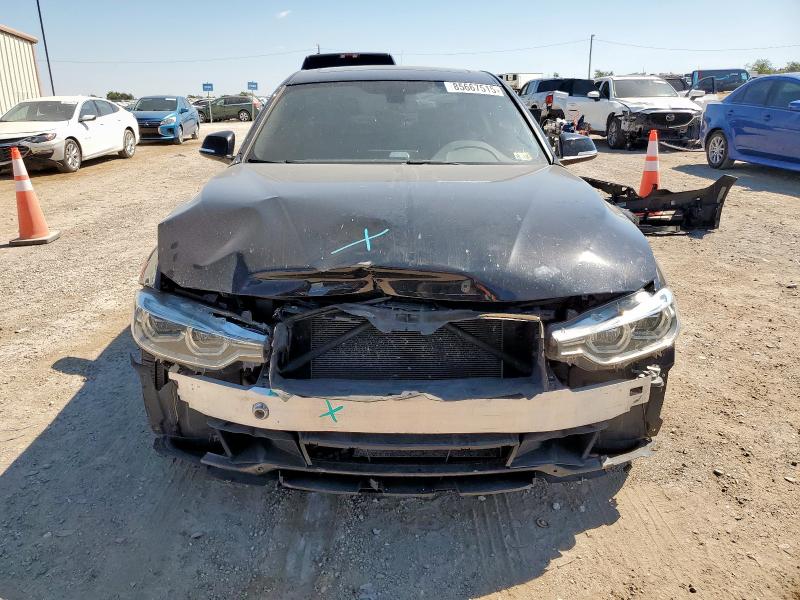 85667515 :رقم المزاد ، WBA8D9G38HNU64578 vin ، 2017 Bmw 330 Xi مزاد بيع