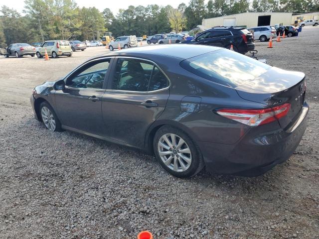 85286005 :رقم المزاد ، 4T1B11HK1JU021141 vin ، 2018 Toyota Camry مزاد بيع