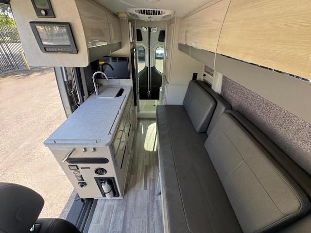 Продаж на аукціоні авто 2022 Mercedes-benz Sprinter 2500, vin: W1X4EBHY0NP484324, номер лоту: 85202705