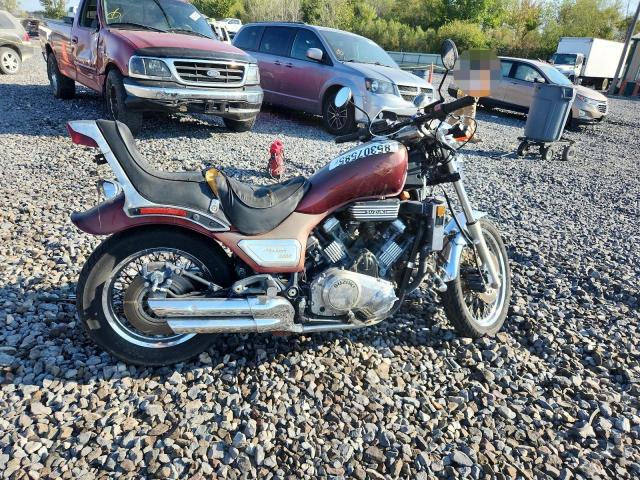 85307585 :رقم المزاد ، JS1VV71L0F2101913 vin ، 1985 Suzuki Gv1200 مزاد بيع