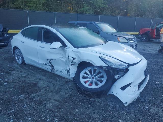 82310285 :رقم المزاد ، 5YJ3E1EB6KF427430 vin ، 2019 Tesla Model 3 مزاد بيع