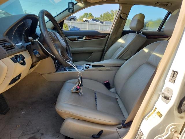 85310675 :رقم المزاد ، WDDGF5EB3AR102111 vin ، 2010 Mercedes-benz C 300 مزاد بيع