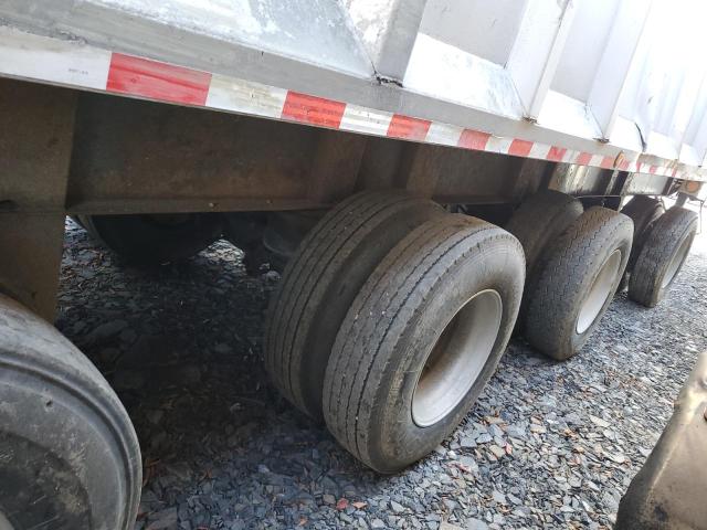81015825 :رقم المزاد ، 2C9B2R3F2A1012531 vin ، 2010 Cobra Dump Trail مزاد بيع
