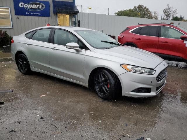 85341085 :رقم المزاد ، 1FA6P0H76F5111967 vin ، 2015 Ford Fusion Se مزاد بيع
