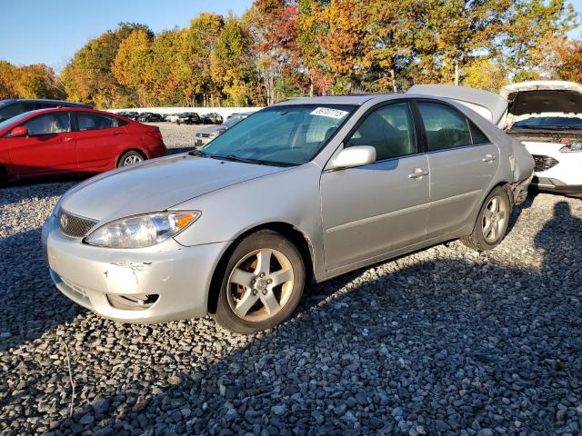 89707715 :رقم المزاد ، 4T1BE32K05U625262 vin ، 2005 Toyota Camry مزاد بيع