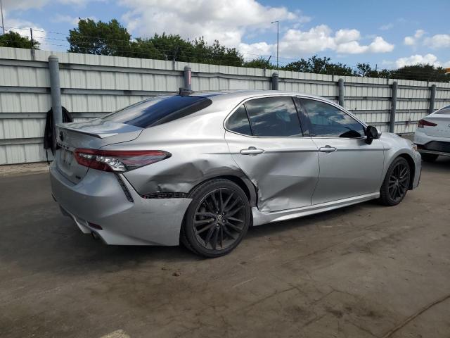 2022 Toyota Camry მანქანა იყიდება აუქციონზე, vin: 4T1K61AK4NU007560, აუქციონის ნომერი: 87065305