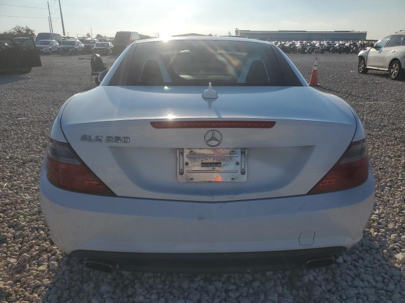 Aukcja sprzedaży 2015 Mercedes-benz Slk, vin: WDDPK4HA6FF109653, numer aukcji: 97825455