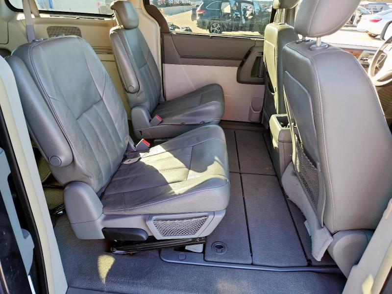 Продажа на аукционе авто 2009 Chrysler Town & Country, vin: 2A8HR54109R522079, номер лота: 90374085
