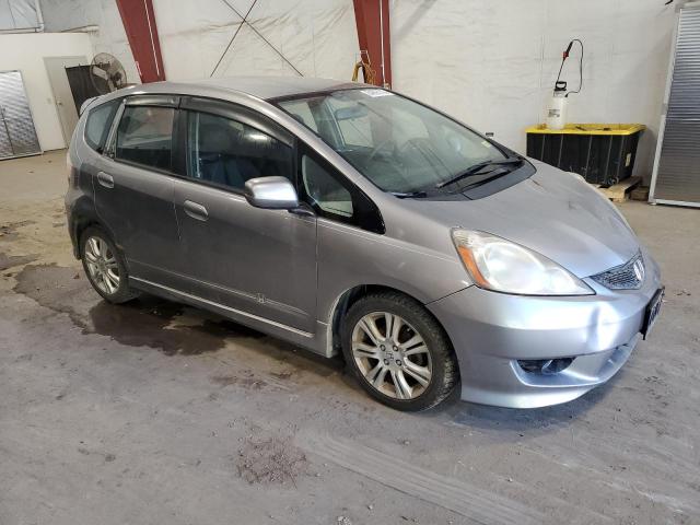 84868145 :رقم المزاد ، JHMGE8H49AC001975 vin ، 2010 Honda Fit مزاد بيع