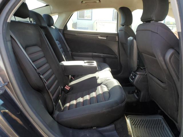 82785155 :رقم المزاد ، 3FA6P0LU1GR123407 vin ، 2016 Ford Fusion مزاد بيع