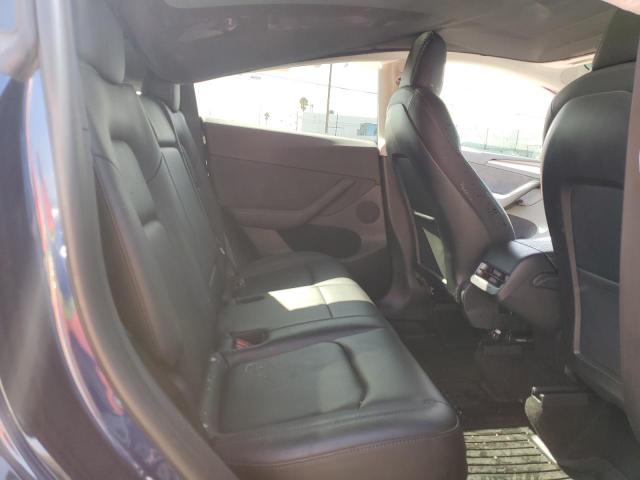 82629035 :رقم المزاد ، 7SAYGDEE8NF517133 vin ، 2022 Tesla Model Y مزاد بيع