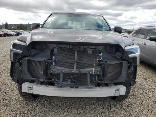 Aukcja sprzedaży 2022 Toyota Tundra Double Cab Sr, vin: 5TFLA5DA9NX047844, numer aukcji: 82242635